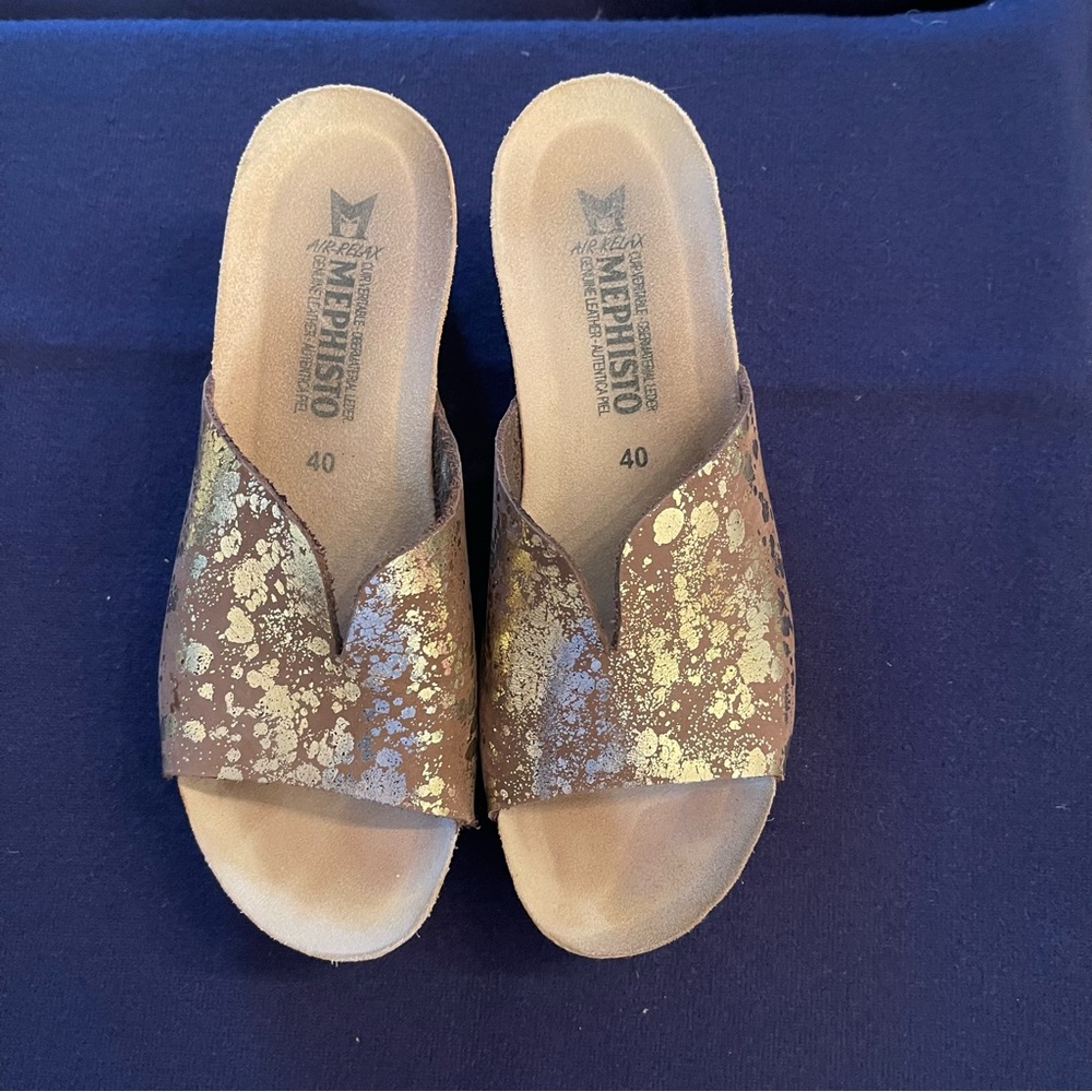 Gold Brown leather Mephisto Lisane wedge sandal size 40